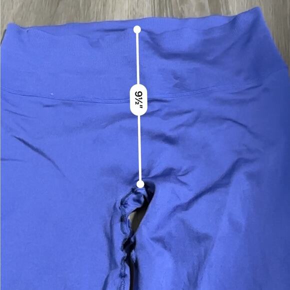 Victoria’s Secret Sport Blue Purple Mid Rise Cut Out Seamless Tight Leggings XLa - Picture 10 of 11